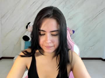 girl
        allisonpalmer cam image #2718644