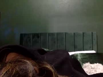 girl Sex Webcams With Notorious Girls with sophieinthecity