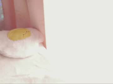 girl
        clementine__ cam image #740909