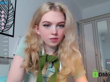 girl
        small_blondee cam image #582953