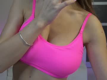girl
        kathariine cam image #2856053