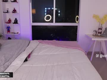 girl
        amelie_bunny_real cam image #4014809