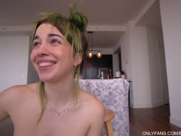 girl
        bailey_eilish cam image #3013756