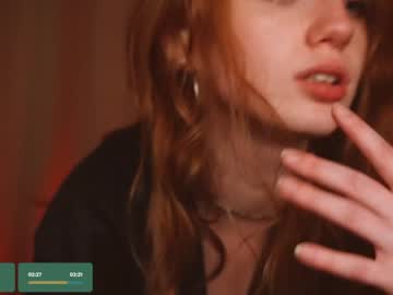 girl
        lizzy_blaze cam image #5301562
