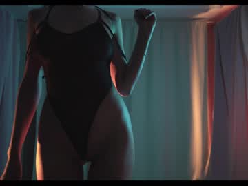 girl
        sophia_lean cam image #3907172