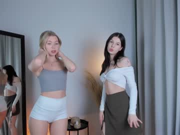 girl
        cassie_palmer cam image #3498901