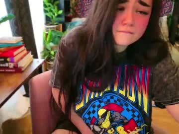 girl
        annatigarr cam image #3931157
