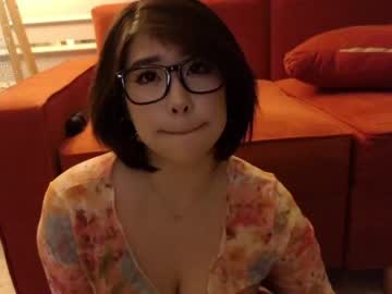 girl
        kimi_kay cam image #4069758