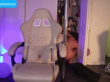 girl
        ashlyndiamond cam image #644850