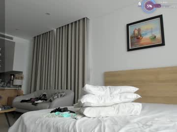 girl
        seon_mi cam image #4612653