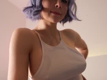 girl
        reei__ cam image #2550291