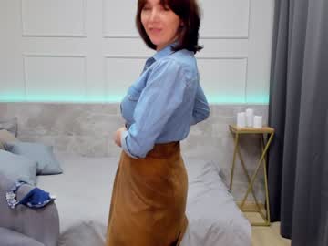 girl
        mariagold cam image #1372832