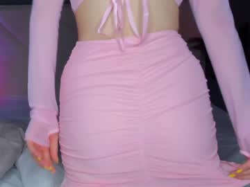 girl
        ameliia_castro cam image #4454773