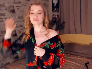 girl Sex Webcams With Notorious Girls with chia_silver