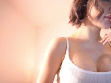 girl
        reei__ cam image #3047351