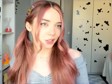 girl
        thisisamelia cam image #1526191