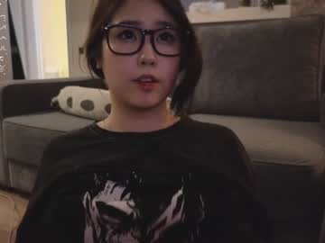 girl
        kimi_kay cam image #3586645