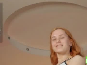 girl
        margarethowell cam image #4464325