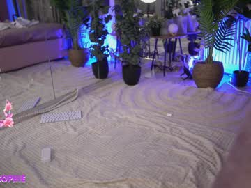 girl
        serene_sophiex cam image #5056133