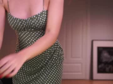 girl
        _mariarty_ cam image #3755077