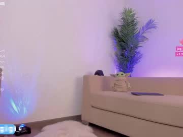 girl
        gigi_ulala cam image #1559534