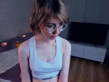 girl
        florabradway cam image #4677882