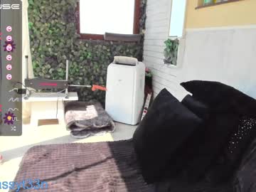 girl
        sassyt33n cam image #1970458