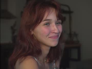 girl
        diruriru cam image #4889490