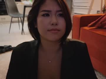 girl
        kimi_kay cam image #3868462