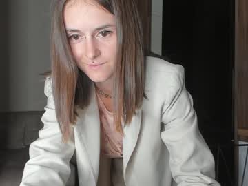 girl
        melon_mussy cam image #2754557