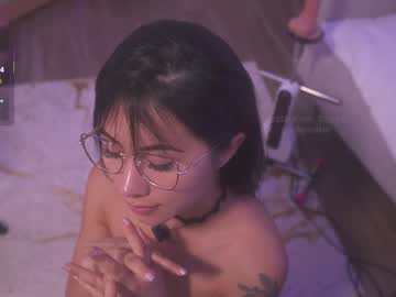 girl
        gigi_ulala cam image #6387595