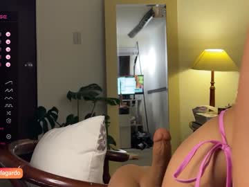 girl
        sweet_littleee cam image #4417016