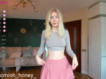 girl
        oh_honey_ cam image #2004264