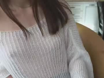 girl
        ashleychambless cam image #6215720