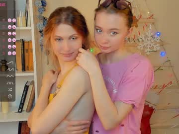 girl
        _hollydolly_ cam image #3126716