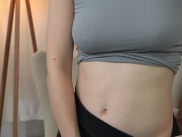 girl
        refined_style cam image #5506266
