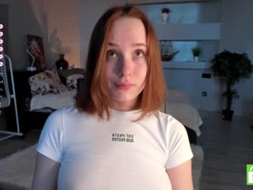girl
        margarethowell cam image #4212255