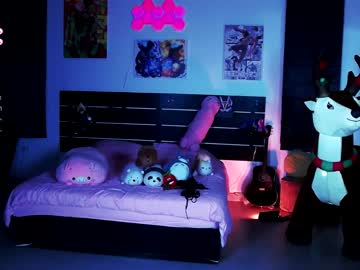 girl
        madnessalise cam image #3245233