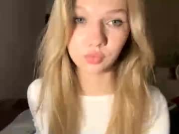 girl Sex Webcams With Notorious Girls with sultry_dreamer_4ever