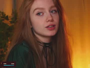 girl
        lizzy_blaze cam image #4862877