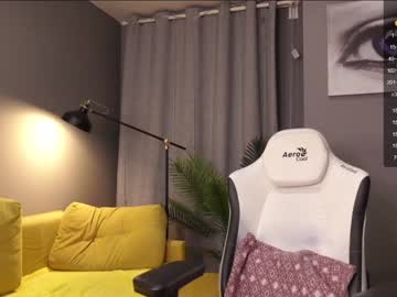 girl
        meganiex cam image #3879299