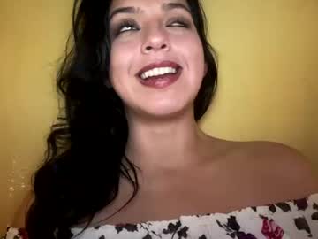 girl
        straightoutthetrailer cam image #6386746