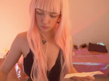 girl
        rhaenys cam image #156322