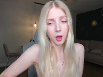 girl
        oh_honey_ cam image #2332570