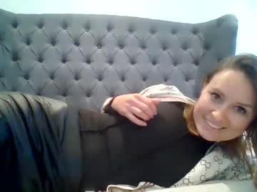 girl
        eatmypie69 cam image #2862864