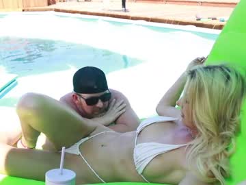 couple
        sexyblondegurl cam image #2332225