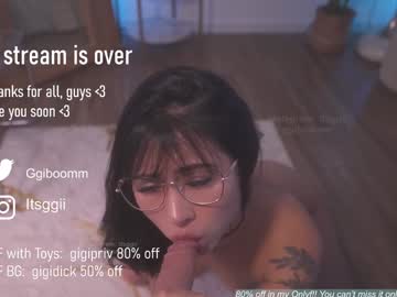 girl
        gigi_ulala cam image #6638957
