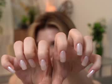 girl
        refined_style cam image #5082639