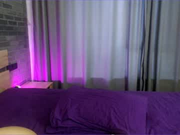 girl
        loonyko cam image #1689625
