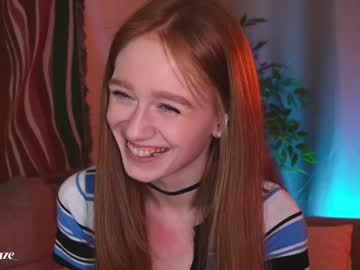 girl
        lizzy_blaze cam image #3950281